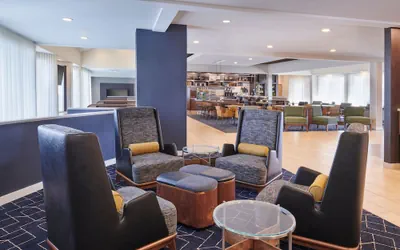 Photo 4 - Courtyard by Marriott Detroit Livonia
