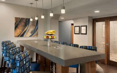 Photo 4 - Hampton Inn Appleton-Fox River Mall Area