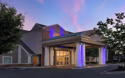Photo 2 - Holiday Inn Express & Suites Annapolis by IHG