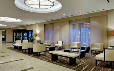 Photo 4 - Crowne Plaza Chicago Ohare Hotel & Conf Ctr by IHG