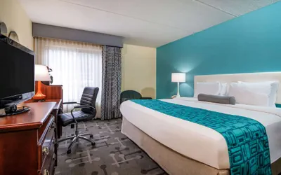 Photo 2 - Howard Johnson by Wyndham Saugerties