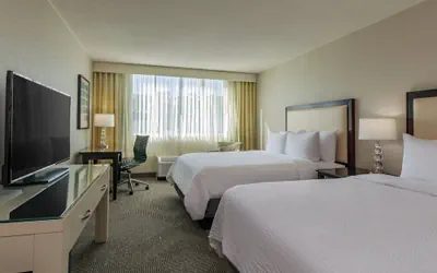 Photo 4 - Holiday Inn Hotel & Suites Boston - Peabody by IHG