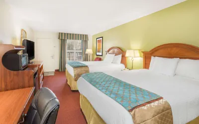 Photo 5 - Baymont by Wyndham Orangeburg North