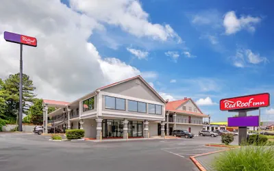 Photo 2 - Red Roof Inn Atlanta - Kennesaw State University