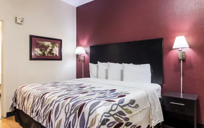 Photo 5 - Red Roof Inn Atlanta - Kennesaw State University