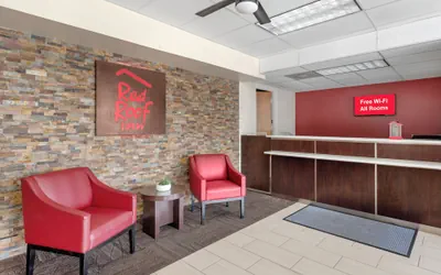 Photo 3 - Red Roof Inn Atlanta - Kennesaw State University