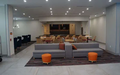 Photo 2 - La Quinta Inn & Suites by Wyndham Lewisville