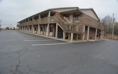 Best Western Beacon Inn