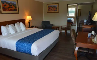 Photo 3 - Travelodge by Wyndham Trinidad