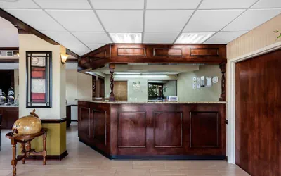 Photo 5 - Quality Inn & Suites Mooresville - Lake Norman