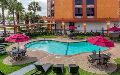 Photo 2 - Quality Inn Pasadena - Houston East