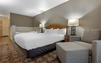 Photo 2 - Best Western University Inn