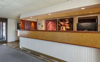 Photo 4 - Best Western Plus Oswego Hotel and Conference Center