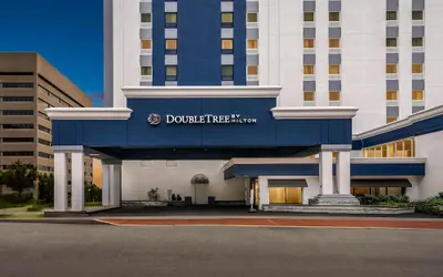 Photo 2 - DoubleTree by Hilton Downtown Wilmington - Legal District