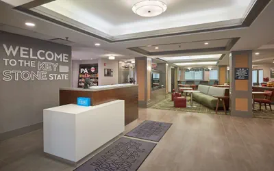 Photo 5 - Hampton Inn by Hilton Harrisburg West