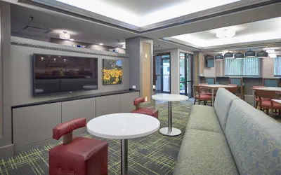 Photo 3 - Hampton Inn by Hilton Harrisburg West