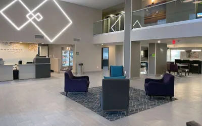 Photo 4 - La Quinta Inn & Suites by Wyndham Jonesboro