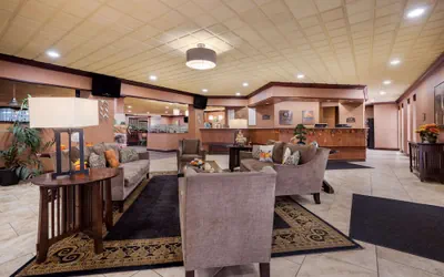 Photo 3 - Quality Inn & Suites Syracuse Fairgrounds