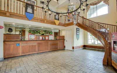 Photo 3 - Castle Inn and Suites