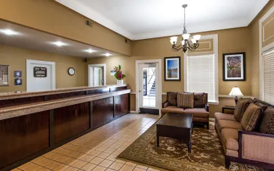 Photo 3 - Best Western Lakewood