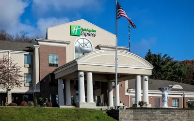 Photo 2 - Holiday Inn Express Meadville (I-79 Exit 147a) by IHG