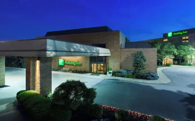 Photo 2 - Holiday Inn Cincinnati Airport by IHG