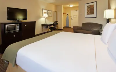 Photo 4 - Holiday Inn Express Union City (San Jose) by IHG