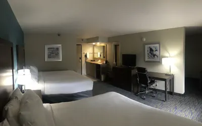 Photo 4 - Holiday Inn Express Fayetteville- Univ of AR Area by IHG