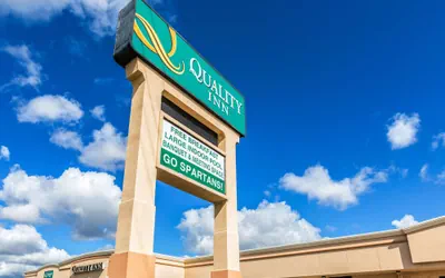 Photo 2 - Quality Inn University