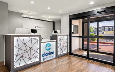 Photo 3 - Clarion Pointe Athens I-65