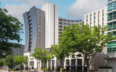 Photo 2 - Doubletree by Hilton Washington DC Silver Spring