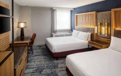 Photo 4 - Doubletree by Hilton Washington DC Silver Spring