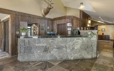 Photo 5 - Best Western Plus Truckee-Tahoe Hotel