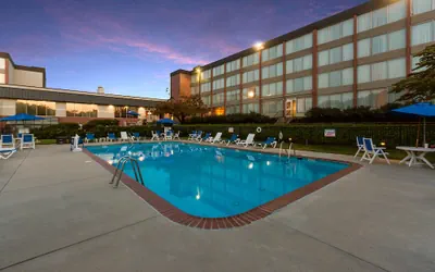 Photo 2 - Exton Hotel & Conference Center