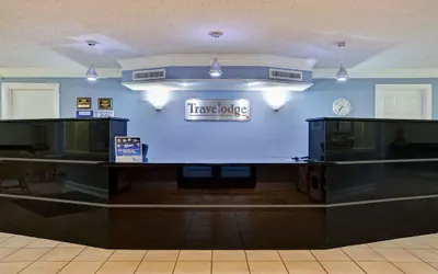 Photo 4 - Travelodge by Wyndham North Richland Hills/Dallas/Ft Worth