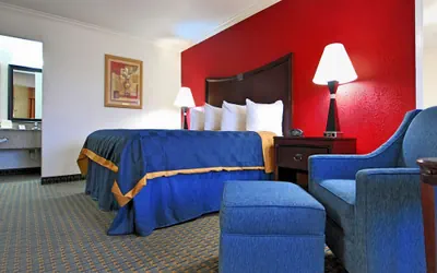 Photo 4 - Americas Best Value Inn Kingsville