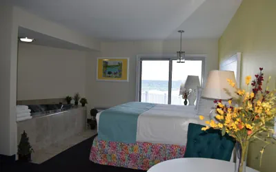 Photo 5 - Breakers Resort & Beach Bar
