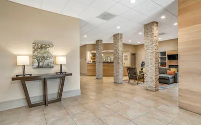 Photo 4 - Country Inn & Suites by Radisson, Metairie (New Orleans), LA