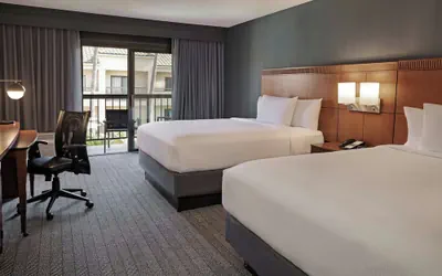 Photo 2 - Courtyard by Marriott Anaheim Buena Park