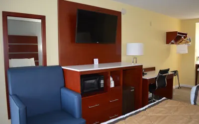 Photo 5 - Escape Inn Hershey