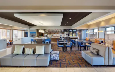Photo 5 - Courtyard by Marriott Southfield