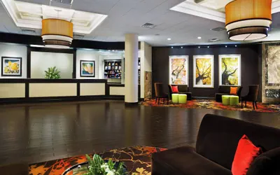 Photo 2 - Sheraton Springfield Monarch Place Hotel