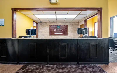 Photo 3 - Quality Inn Aberdeen