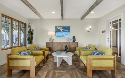 Photo 3 - Best Western Plus Beach View Lodge Carlsbad
