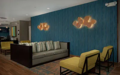 Photo 3 - Hampton Inn Lake Havasu City