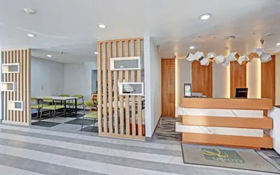 Photo 2 - Quality Inn Pierre - Fort Pierre