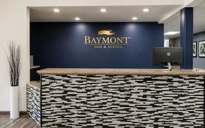 Photo 4 - Baymont by Wyndham Hot Springs