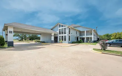 Photo 2 - Super 8 by Wyndham Bossier City/Shreveport Area