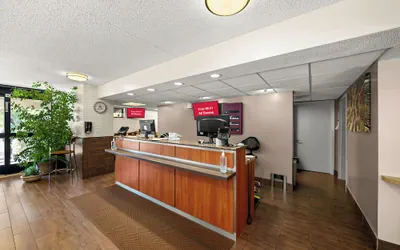 Photo 5 - Red Roof Inn Dallas - DFW Airport North