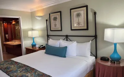 Photo 5 - Palm Beach Shores Resort and Vacation Villas